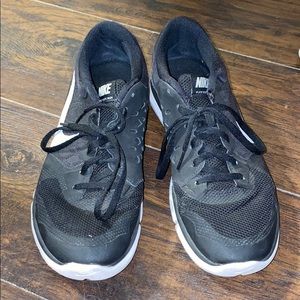 Nike Flex Run size 8.5